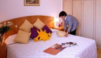 昆明保姆 月嫂服務 淑珍家政經過專業培訓 嚴格上崗